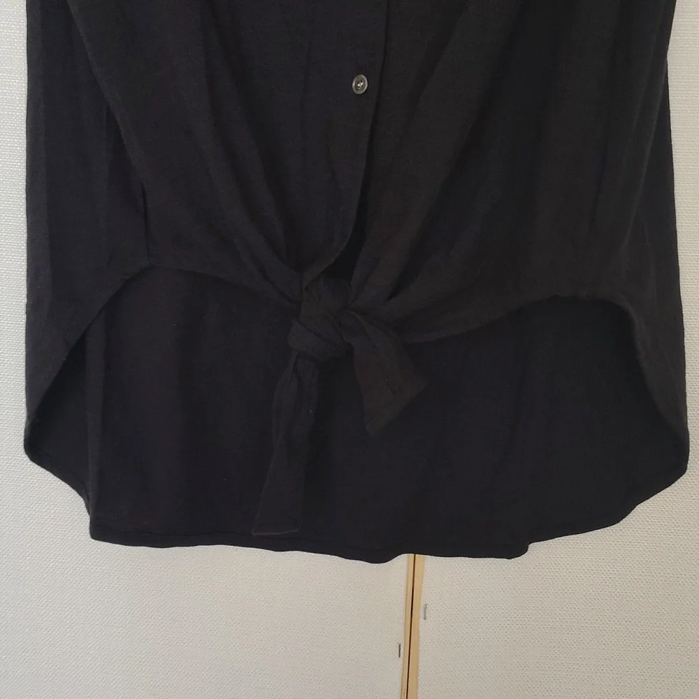 Theory Hekanina Black Tie-Front Button-Up Shirt | Size L. - Picture 4 of 8